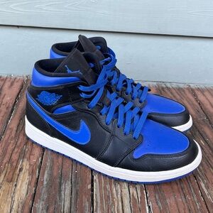 JORDAN 1 MID